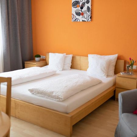Hotel Maria Gramatneusiedl Kamer foto