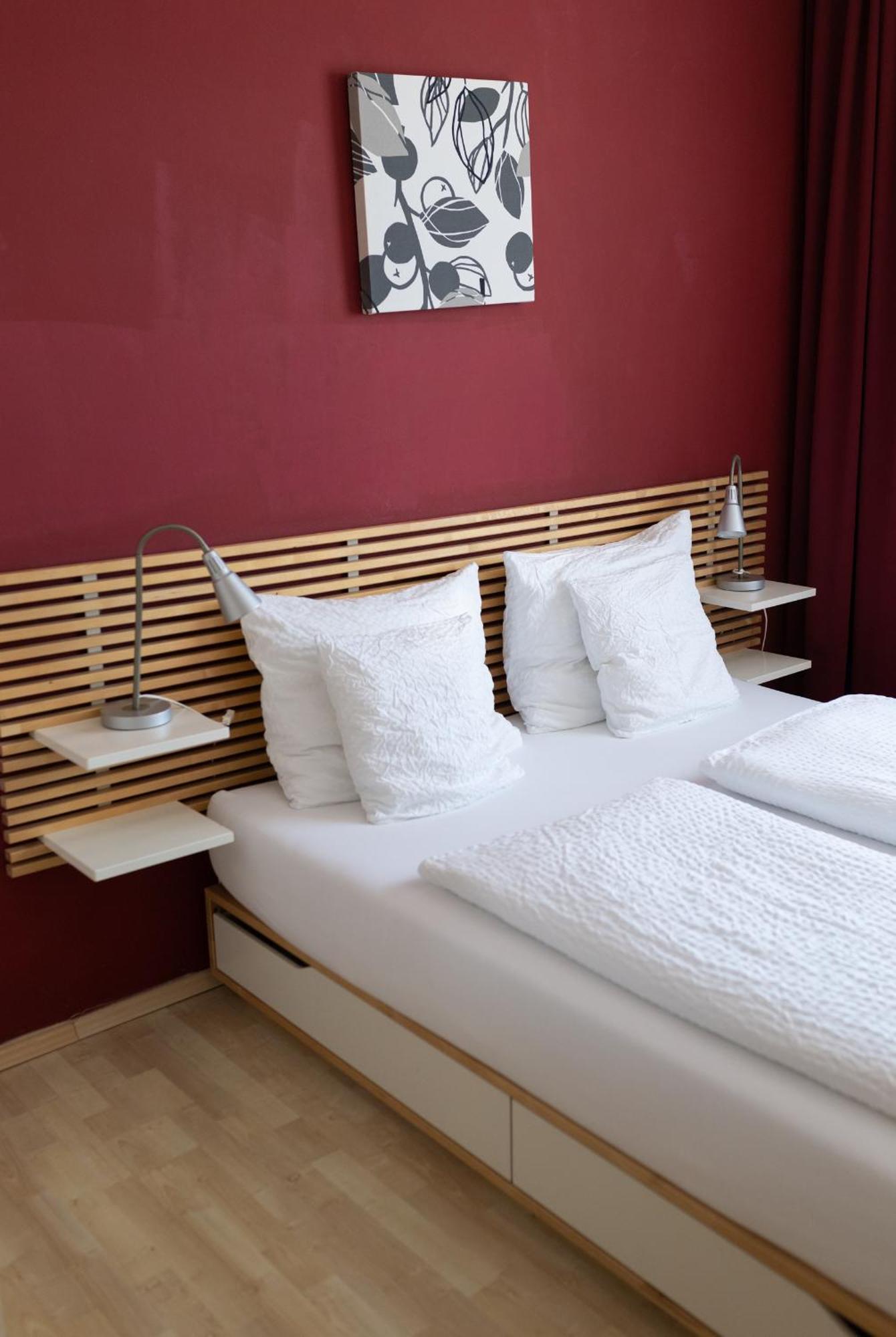 Hotel Maria Gramatneusiedl Buitenkant foto